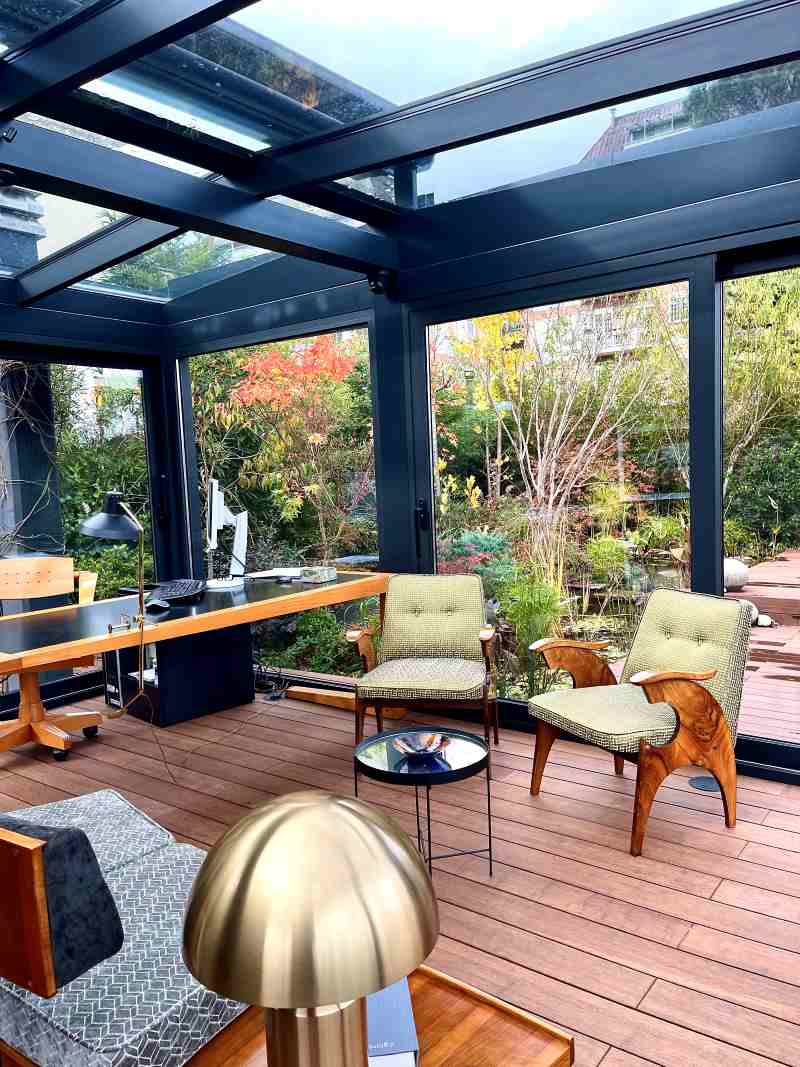 IL VETRO DIVENTA ENERGIA E AUMENTA IL VALORE DEGLI IMMOBILI (FINO A +80%): ECCO LA FOTOGRAFIA RESOLGLASS DI UN FUTURO GIÀ PRESENTE